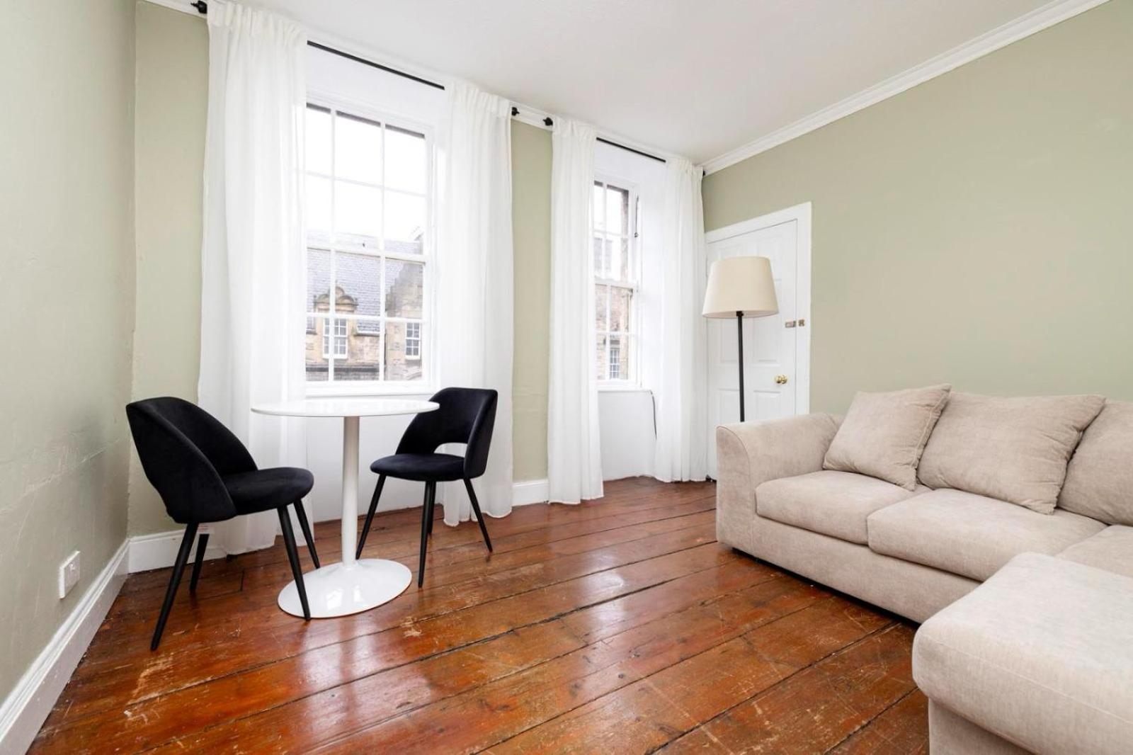 Royal Mile Apartments Edinburgh Bagian luar foto